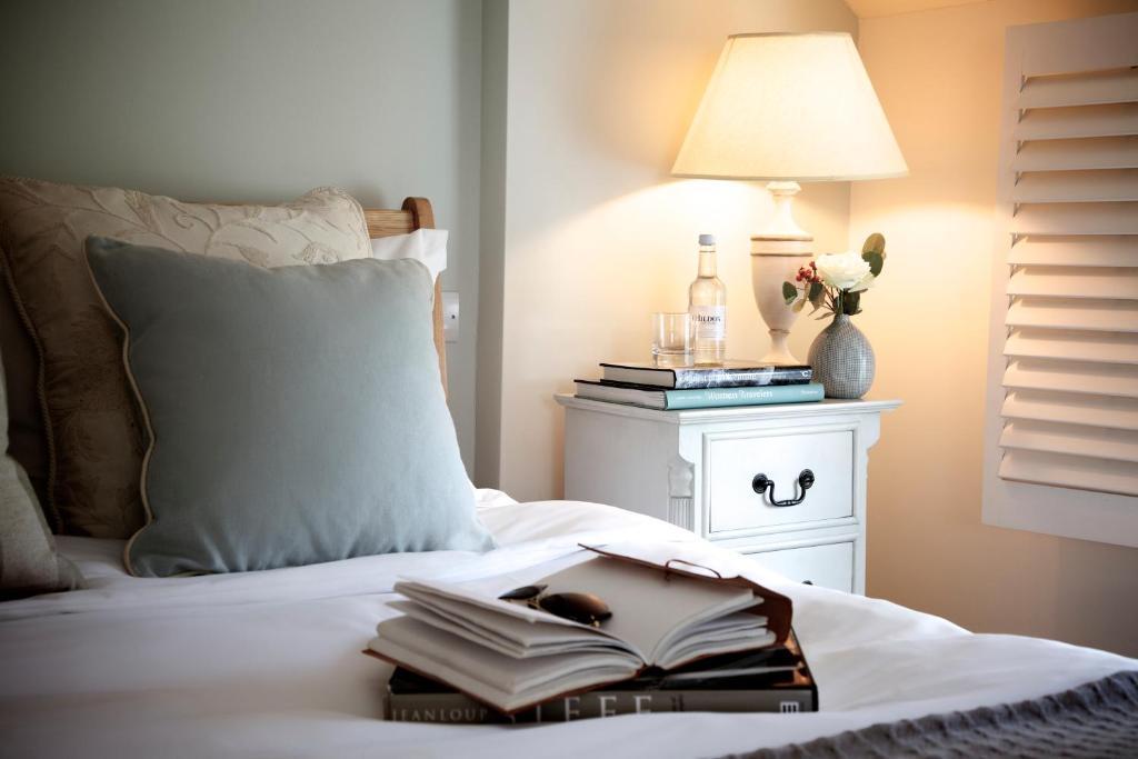 The Bell Guest House Kidlington Room photo